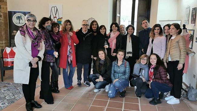 ​Palma Vitae dona dei buoni spesa alle donne ucraine ospiti a Partanna