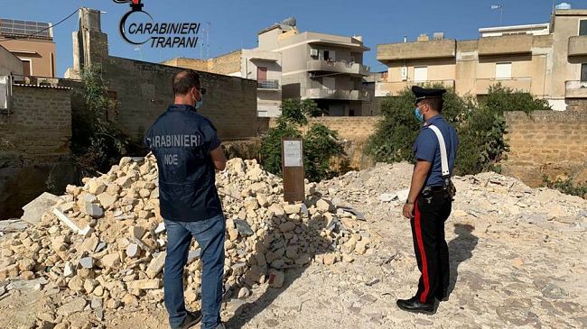 Marsala e Mazara, smaltimento di rifiuti illegale: 2 denunce