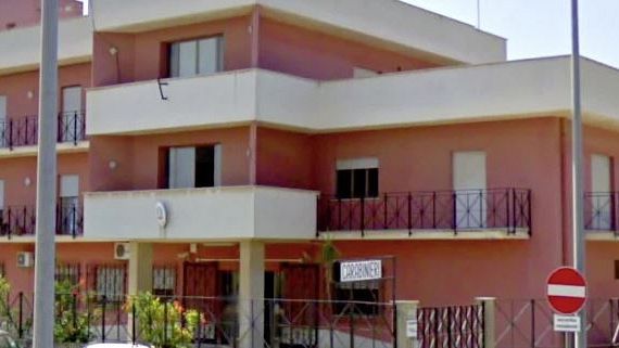 Compra una moto a Petrosino con soldi falsi, arrestato 28enne