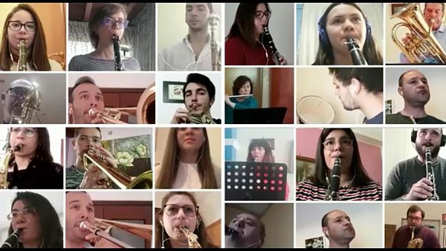 video-il-corpo-musicale-v-bellini-di-partanna-esegue-inno-per-la-festa-della-mamma