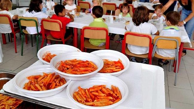 Arriva l’impegno del dott. Caccamo, entro fine aprile la mensa scolastica ripartirà