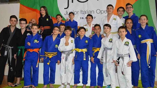 Marsala, Brazilian Jiu Jitsu: la Trinacria Bjj al campionato nazionale giovanile fa il pieno di medaglie