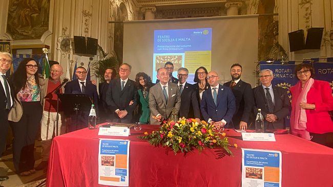 il-rotary-presenta-a-marsala-la-monografia-sui-teatri-antichi-e-moderni-di-sicilia-e-malta
