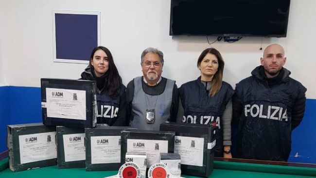 Scommesse illegali, sequestrati personal computer e virtual game “Racing dogs”
