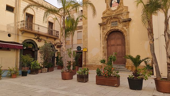 Mazara, mercatino delle pulci, dell'hobbistica e del piccolo antiquariato: ecco il regolamento e come partecipare