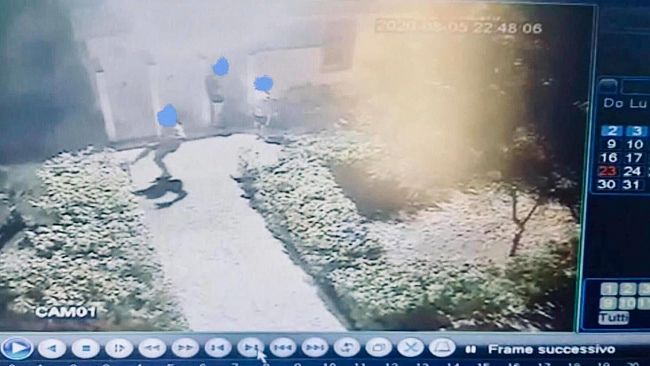 Custonaci, atti vandalici ai bagni pubblici. Ripresi dalle telecamere