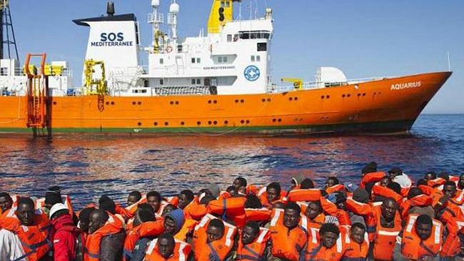 Trapani, nuovi sbarchi e disperato tentativo di fuga di un extracomunitario