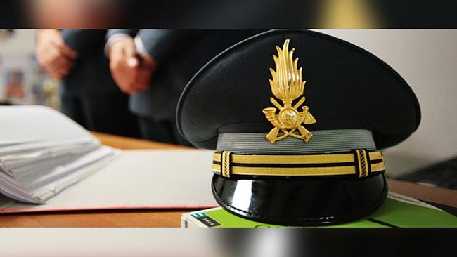 Gdf concorso per reclutare 10 tenenti