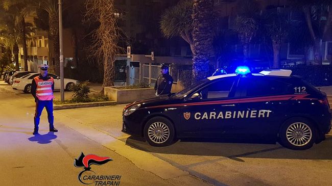 Denunciato per detenzione ai fini di spaccio di stupefacenti