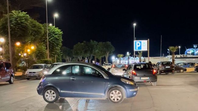 mazara-piazzale-gb-quinci-ancora-anarchia-abusivi-e-pericoli