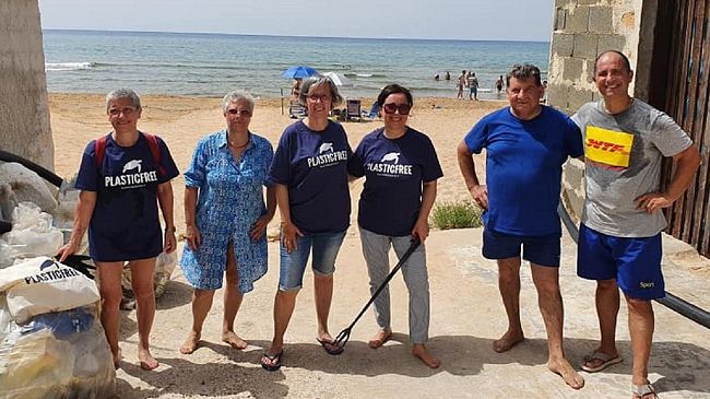 Successo per il Plogging Day, raccolti 15 sacchi di rifiuti a Triscina