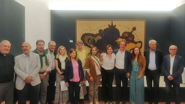 Erice, inaugurata la mostra “Niki Berlinguer – La signora degli arazzi”