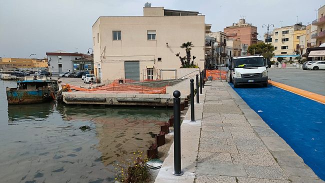 Mazara, pista ciclabile, i lavori in via Molo Comandante Caito 