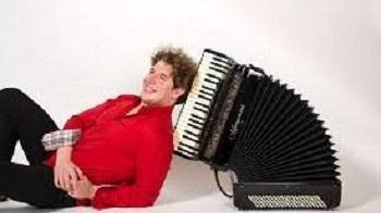 CUSTONACI – Musica Folk e World Accordion Festival a Custonaci
