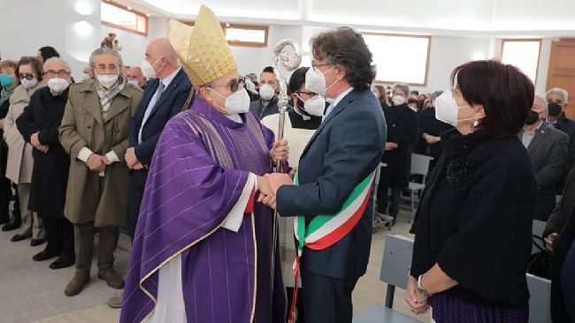 Riaperta al culto la parrocchia Madonna di Fatima dopo i lavori di restauro