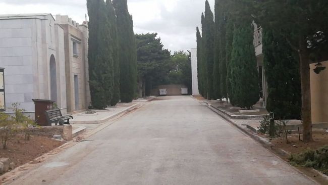 Valderice, gli animali d'affezione possono tornare all'interno del cimitero