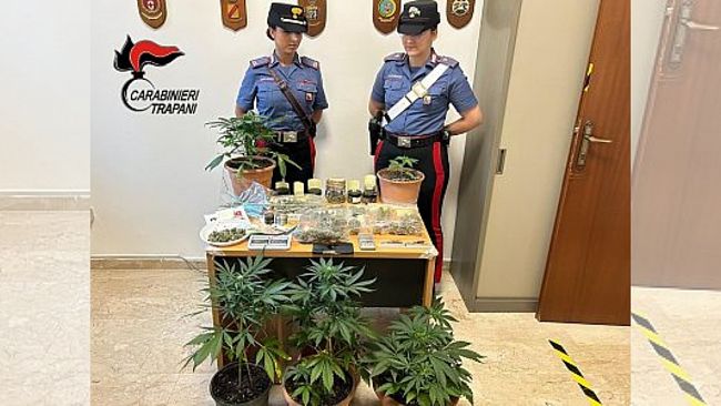 i-carabinieri-di-partanna-arrestano-un-uomo-per-un-accoltellamento-in-casa-gli-trovano-marijuana