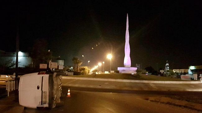 VIDEO – Mazara, rocambolesco incidente alla rotatoria d’ingresso della Città