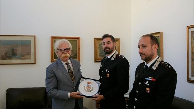 Il Sindaco Cristaldi ha incontrato il Tenente dei Carabinieri, Marco Colella