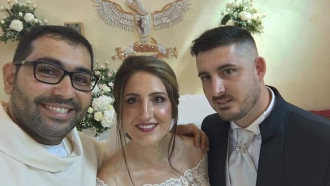 Trapani, due giovani sposi si sono detti “SÌ” dopo la paura del Coronavirus