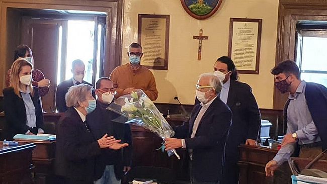 L’Amministrazione ha ricordato il medico Vincenzo Leone, morto a causa del covid
