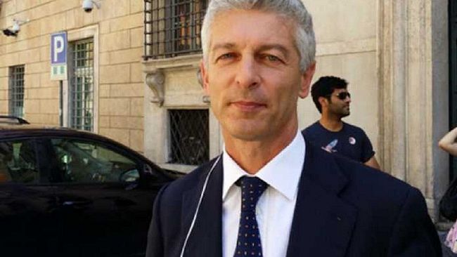 Il presidente della Commissione Antimafia Nicola Morra blitz a Castelvetrano per verificare le liste