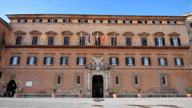 Inchiesta su contributi ARS, indagata anche assessore regionale Elvira Amata