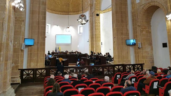 Mazara, torna in aula giovedì 23 febbraio il Consiglio comunale 