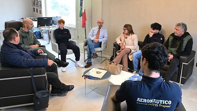 Trapani, firmata l'intesa tra il 37^ Stormo e l’I.S.S. “L. da Vinci” per l'avvio del PCTO (ex alternanza scuola-lavoro)