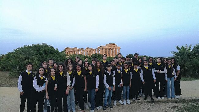 ​La giovane orchestra scolastica “Vito Pappalardo” in concerto nella terra del mito