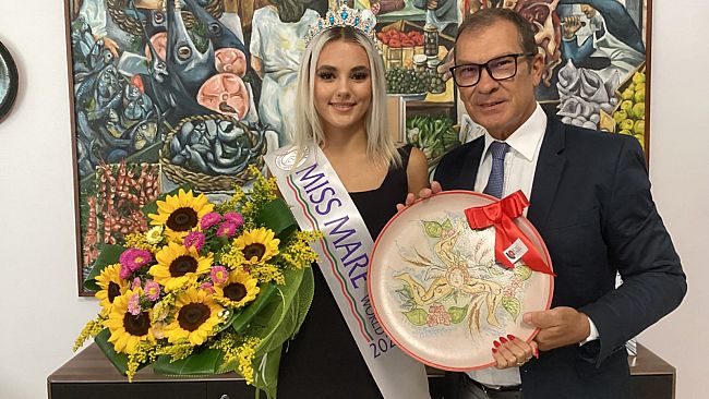 Mazara, il Liceo Artistico accoglie Gloria Rocca 