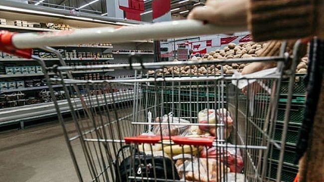 Tenta di rapinare un supermercato a Marsala: arrestato dalla Polizia di Stato