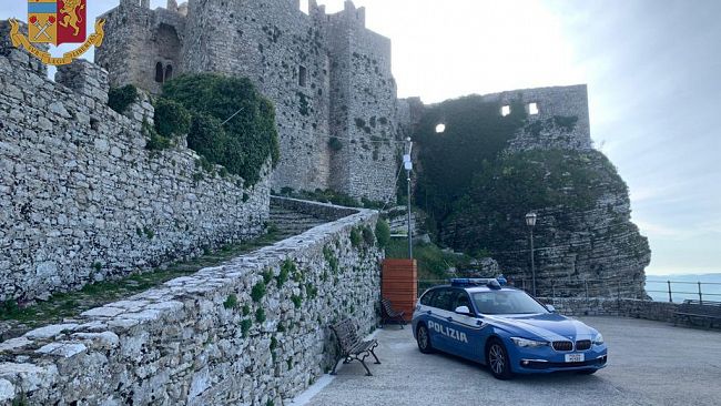 Trapani, il Questore emette 8 avvisi orali e un foglio di via obbligatorio