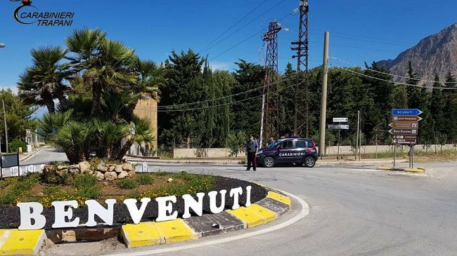 Controllato con la marijuana vicino alla spiaggia di Cornino: arrestato dai Carabinieri di Custonaci