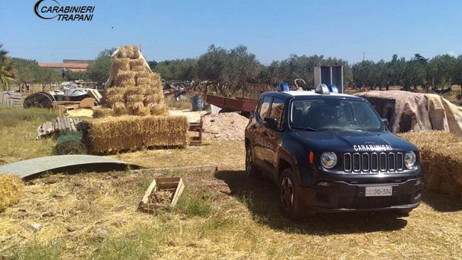 Locogrande, i Carabinieri scoprono una discarica abusiva: 3 denunciati