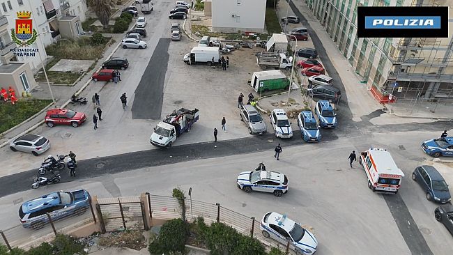 traffico-illecito-di-rifiuti-il-blitz-allalba-nel-rione-cappuccinelli