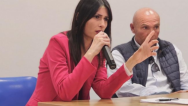 Ciminnisi (M5S): comparto vitivinicolo escluso dalla Misura 23 del PSR