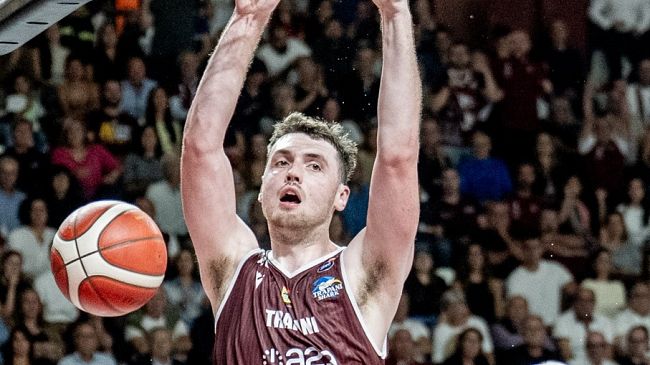 basket-lba-trapani-ferma-limbattuta-brescia-77-75-il-finale-per-i-granata