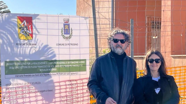 Petrosino, ​avviati i lavori per la realizzazione di campi sportivi nei plessi “F. Sco De Vita” e “Fanciulli