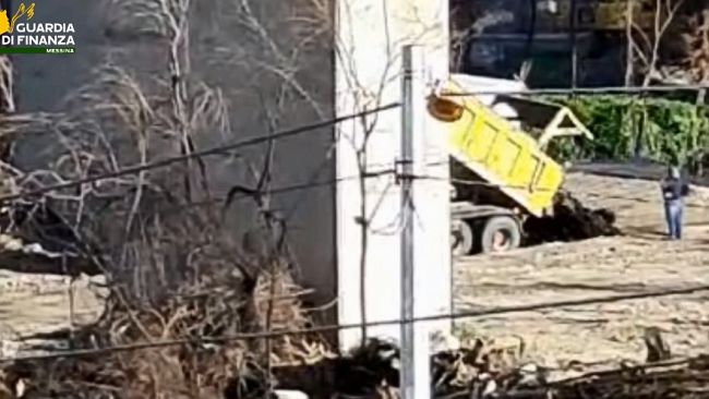 ​Traffico e sversamento illecito di rifiuti, sequestrate 3 aziende nel Messinese