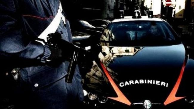Esplode colpi di pistola per festeggiare il capodanno: denunciato dai carabinieri