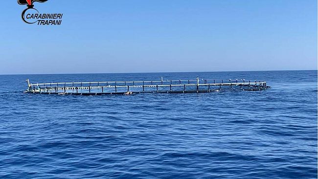 Denunciato dai carabinieri comandante di un motopesca mazarese