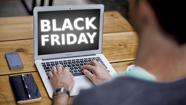 ​In arrivo il Black Friday 2021, capi e accessori sport tra i più ricercati