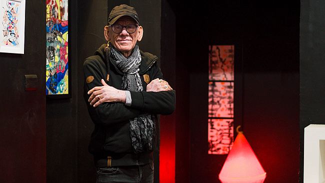 Mazara, da “Black Box“ la mostra “Living with the unknown” di Michael C.Peters  