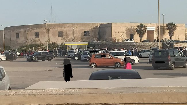 Trapani, assembramenti al Lazzaretto: intervengono i Carabinieri