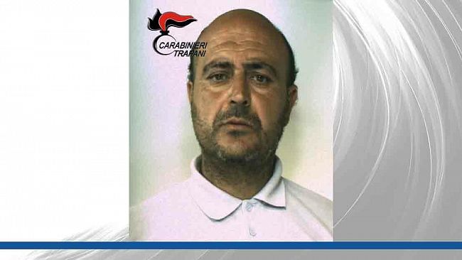 Castelvetrano, ruba olive in un terreno confiscato: arrestato dai Carabinieri