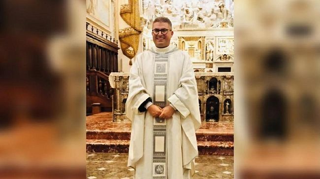 Don Giuseppe Favoroso ordinato presbitero