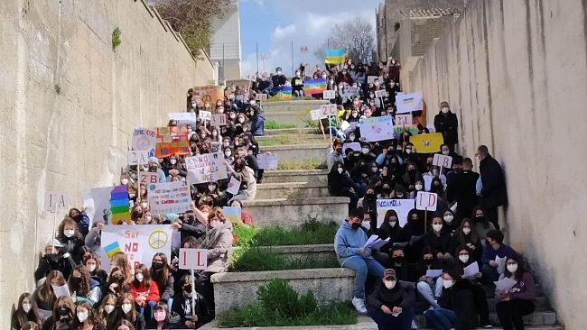 Al Liceo delle Scienze Umane G. Gentile uniti per la pace