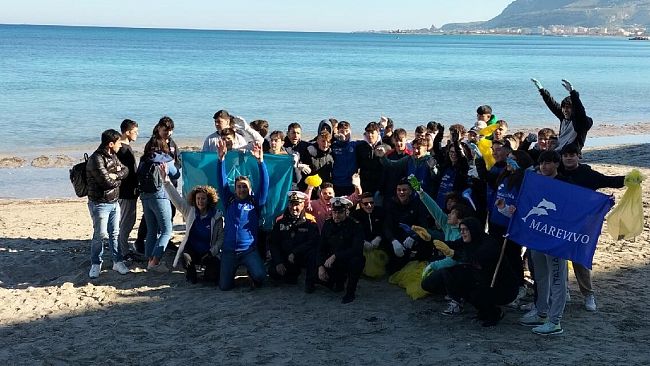 Trapani, Capitaneria di porto e l’associazione “Marevivo” insieme per l'ambiente
