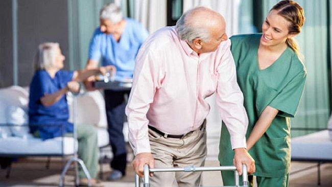 Il sindaco Alfano. ” Riaperti i termini per le istanze per Servizi assistenza domiciliare anziani over 65″
